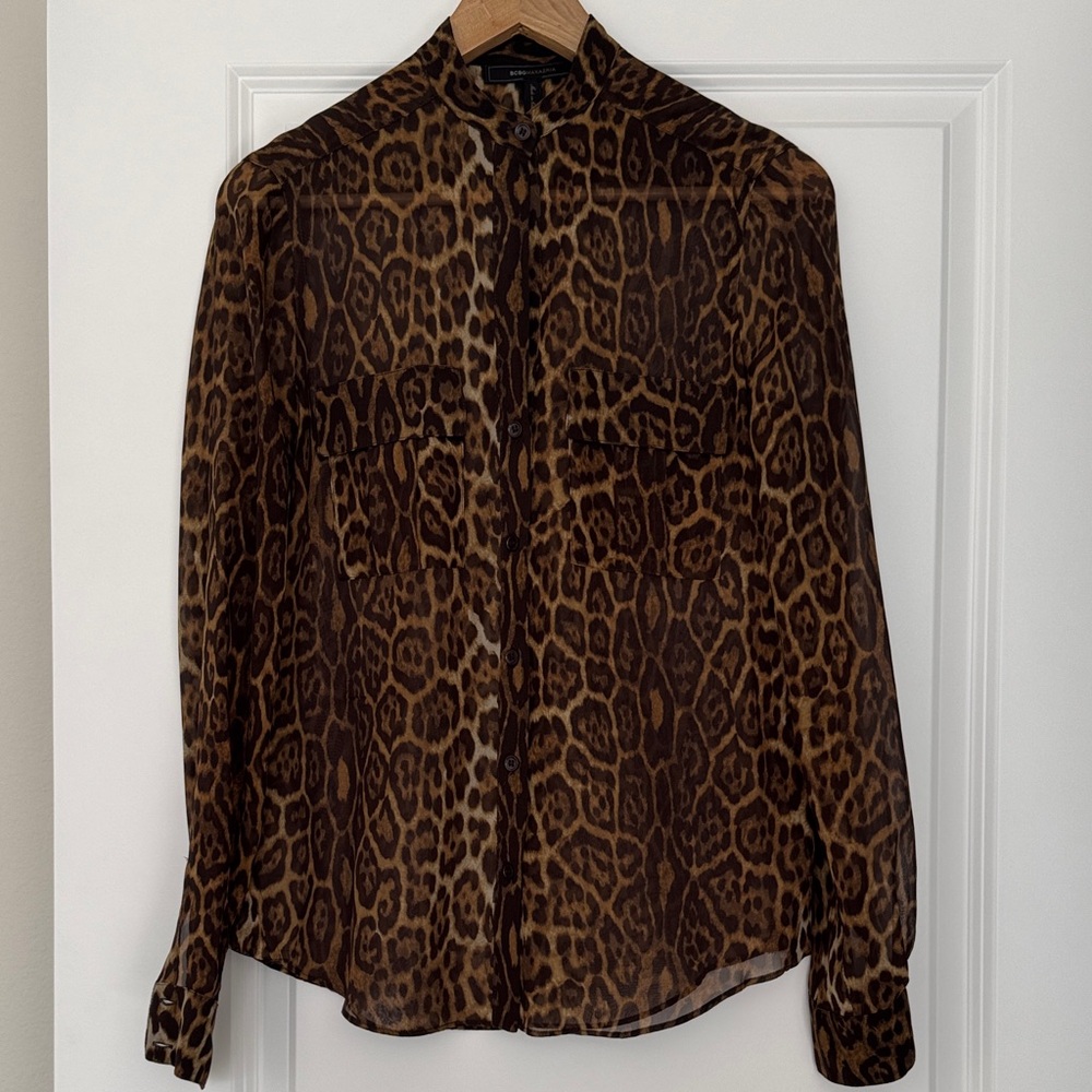 BCBG Max Azria Sheer Leopard Print Button Down Blouse XS Silk Animal Print Top